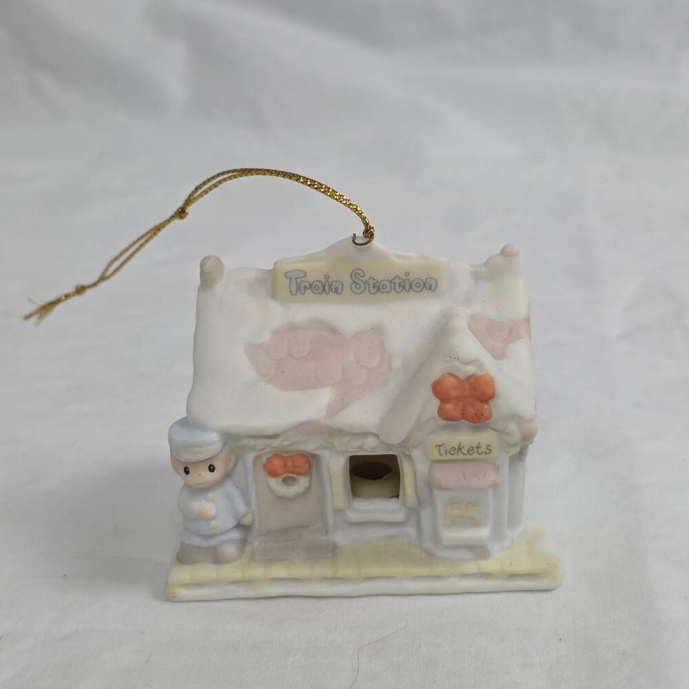 Precious Moments Train Station 1996 Ornament Enesco
